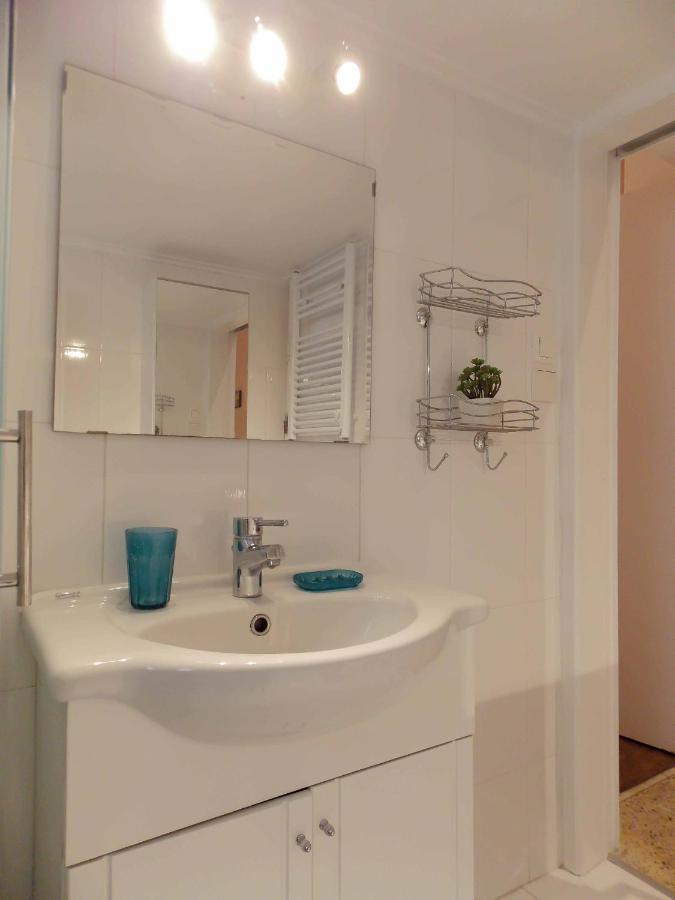 Cozy Plaka Apartment Athens Luaran gambar